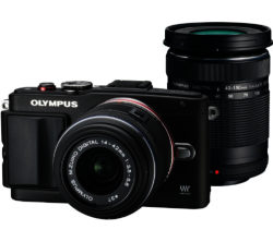 Olympus PEN E-PL6 Compact System Camera with 14-42 mm f/3.5-5.6 II R Standard Zoom Lens & 40-150 mm f/4.0-5.6 R Telephoto Zoom Lens